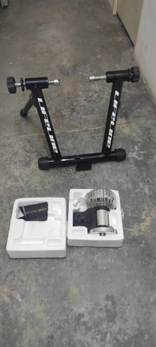 Rodillo Ciclismo Indoor LifeLine TT-02 Fluido