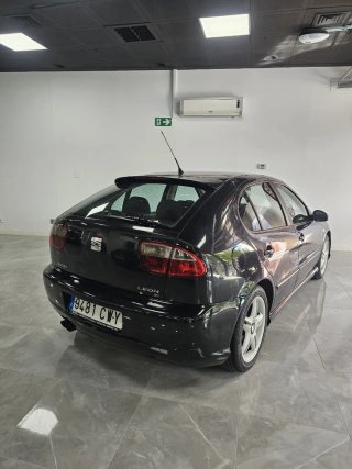 SEAT Leon 2004