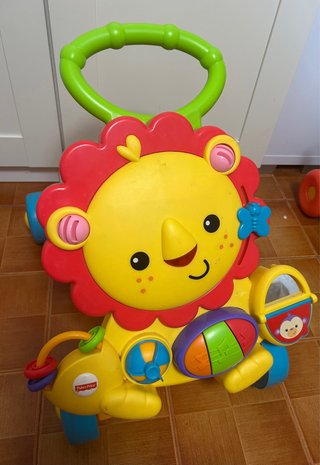 Correpasillos Fisher-Price León
