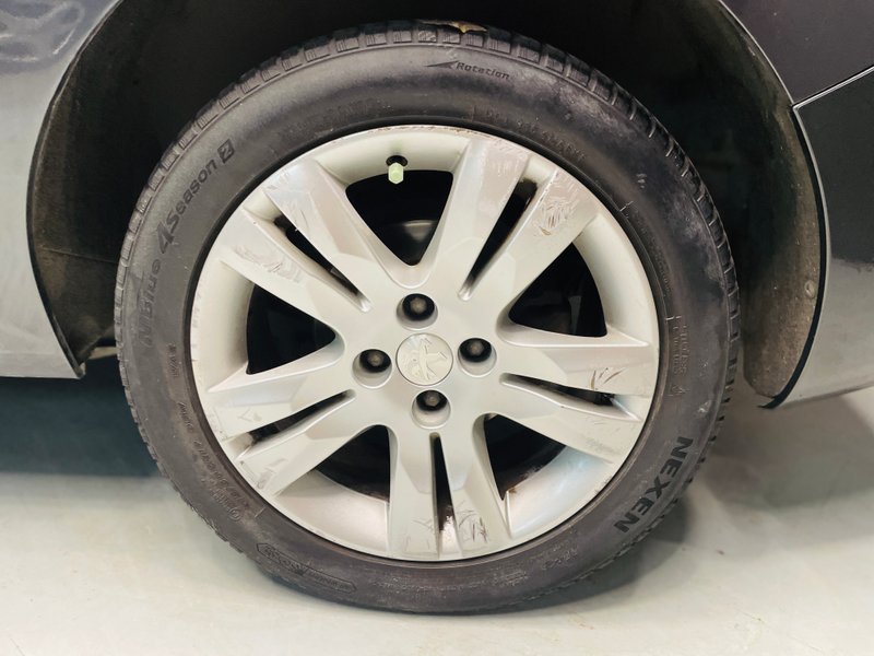 Peugeot 5008 1.6 Blue HDI Active 2016, foto 7
