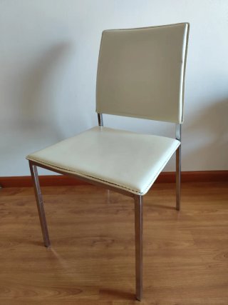 4 Sillas Comedor Cuero Blanco y Acero cromado