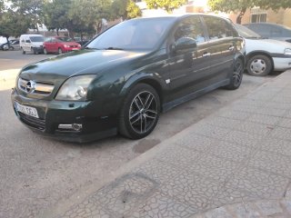Opel Signum 2008