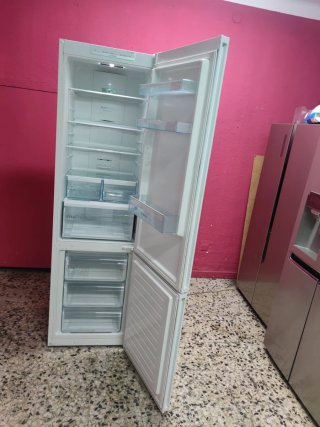 Frigorífico Bosch 200x60cm A+++ Garantía y envío
