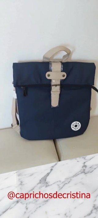 Mochila  32x30 cm Beige y Azul.SOLO ENVIO
