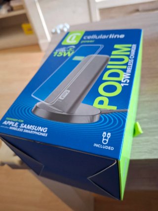 Cargador Inalámbrico Cellularline Podium 15W