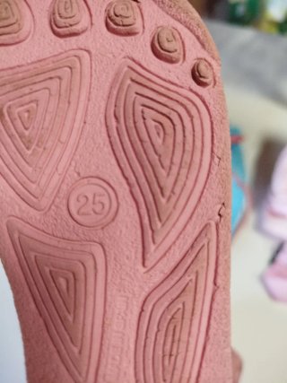 Zapatillas niña Hello Kitty rosas