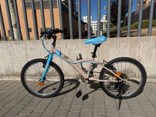 Bicicleta infantil 20 color beige y azul