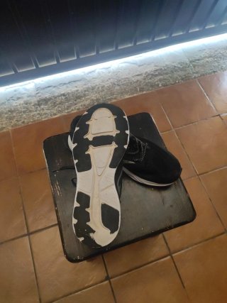 Sneakers Joma Uomo Nero e Bianco