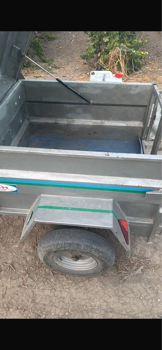 Remolque ganadero con papeles