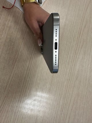 iPhone 15 Pro Max Gris