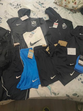 Pack Ropa Deportiva AE Prat