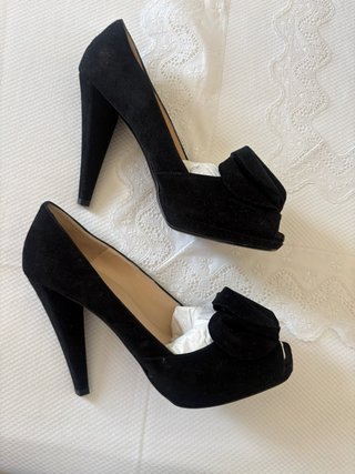 Prada Zapatos Ante Negro Tacón