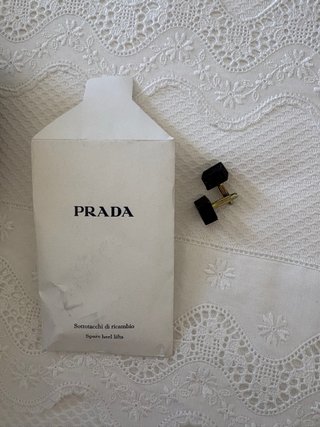 Prada Zapatos Ante Negro Tacón