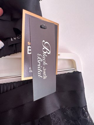 Conjunto lencero encaje negro Ivette