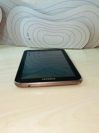 Tablet Samsung Negra y Dorada