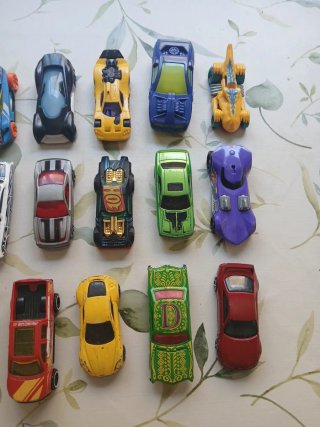 Lote 15 coches Hot Wheels