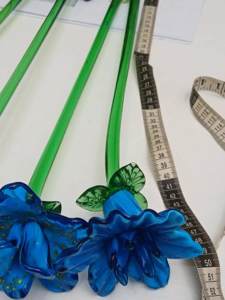 Fiori in vetro di Murano blu