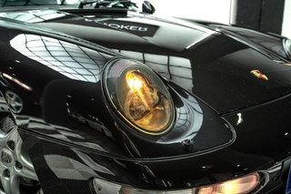 Porsche 911 CARRERA