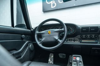 Porsche 911 CARRERA
