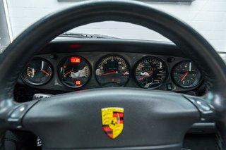 Porsche 911 CARRERA