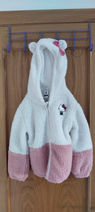 Chaqueta pelo Hello Kitty  Talla 128