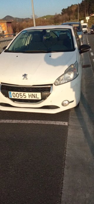 Peugeot 208 2013