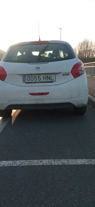 Peugeot 208 2013