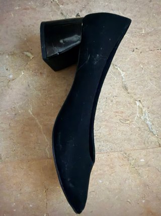 Zapatos de salón negros Stradivarius T37