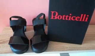Sandalias Botticelli Negras