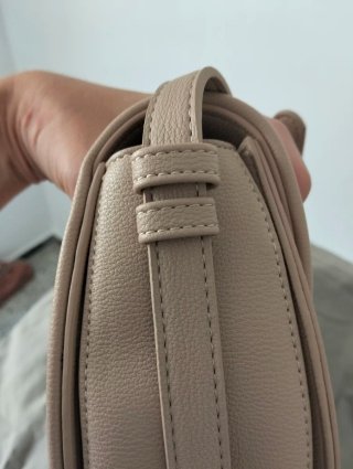 Bolso bandolera Lonbali Beige modelo Gante