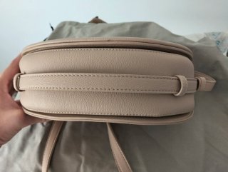 Bolso bandolera Lonbali Beige modelo Gante