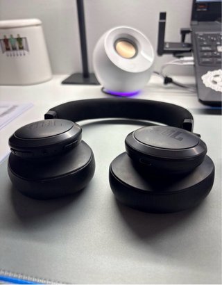 Auriculares JBL Tune 660 NC