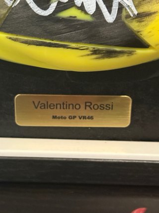 Rodillera Valentino Rossi Oficial Firmada