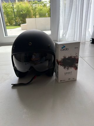Casco Shoei + Intercom Cardo Spirit Bluetooth