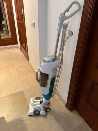 Rowenta aspirador con vapor