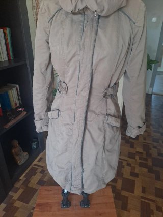 Abrigo acolchado Promod beige
