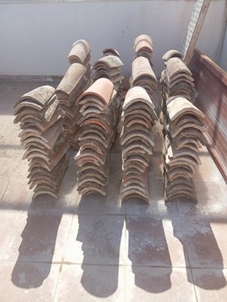 Tejas antiguas de barro precio 0,40 por unidad