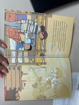 Libro Pupi i els fantasmes SM