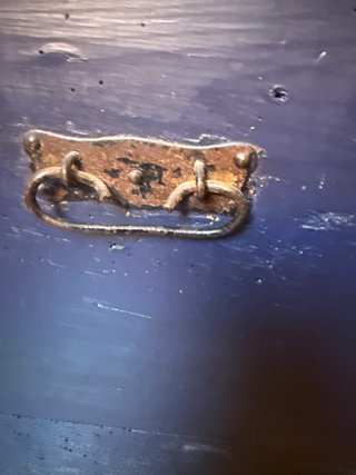 Baúl antiguo madera y metal