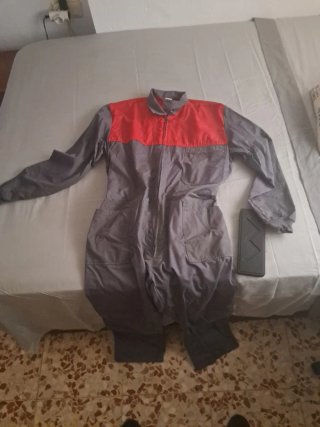 Mono de trabajo gris y rojo Talla 60