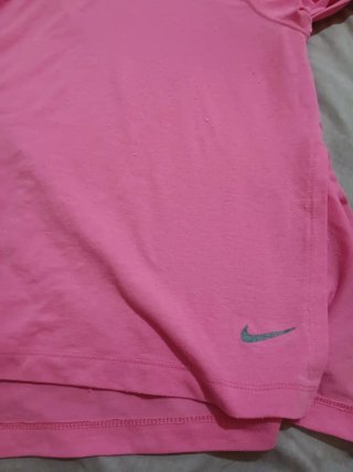 Conjunto deportivo Nike rosa