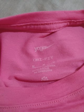 Conjunto deportivo Nike rosa