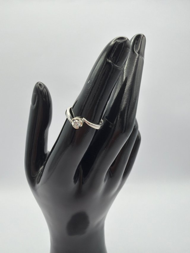 Anillo Oro Blanco 18k Solitario Brillante