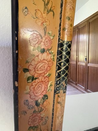 Espejo antiguo pintado a mano