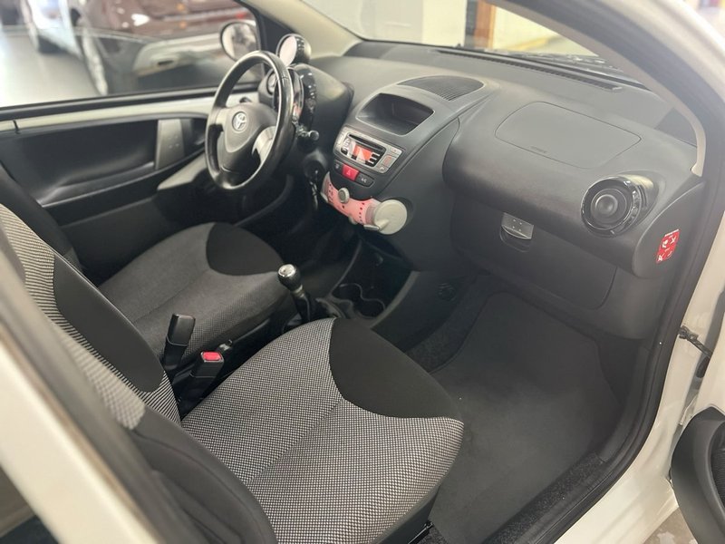 Toyota Aygo 2013, foto 10