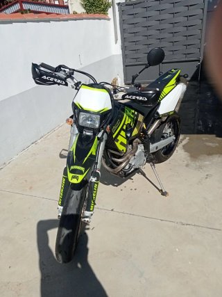 Husaberg Supermotard 550 FE