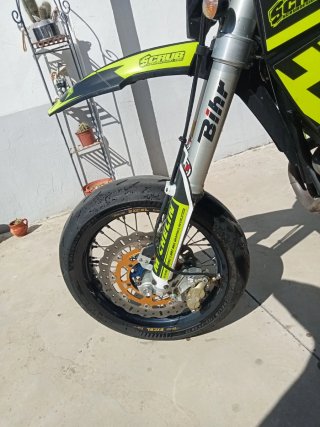 Husaberg Supermotard 550 FE