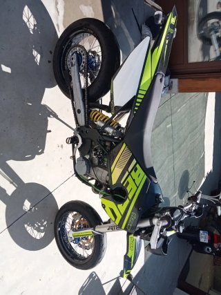 Husaberg Supermotard 550 FE