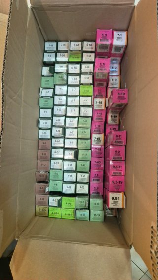 Lote tintes peluquería IGORA ROYAL Y OTRAS