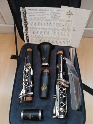BUFFET E12F clarinete Bb